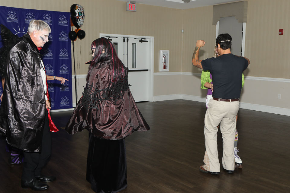 Meeting Place Mission Halloween Party_Morganton Community House 2019-9159.JPG